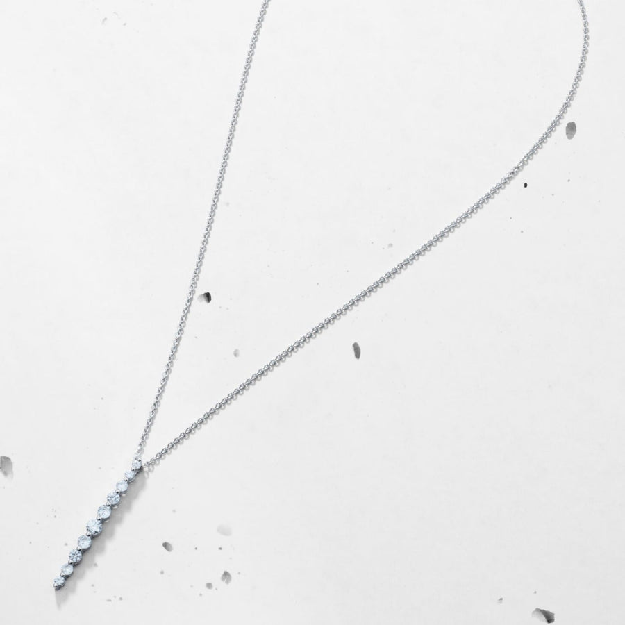 Graduierte brillante runde Y Drop Lariat-Halskette JW