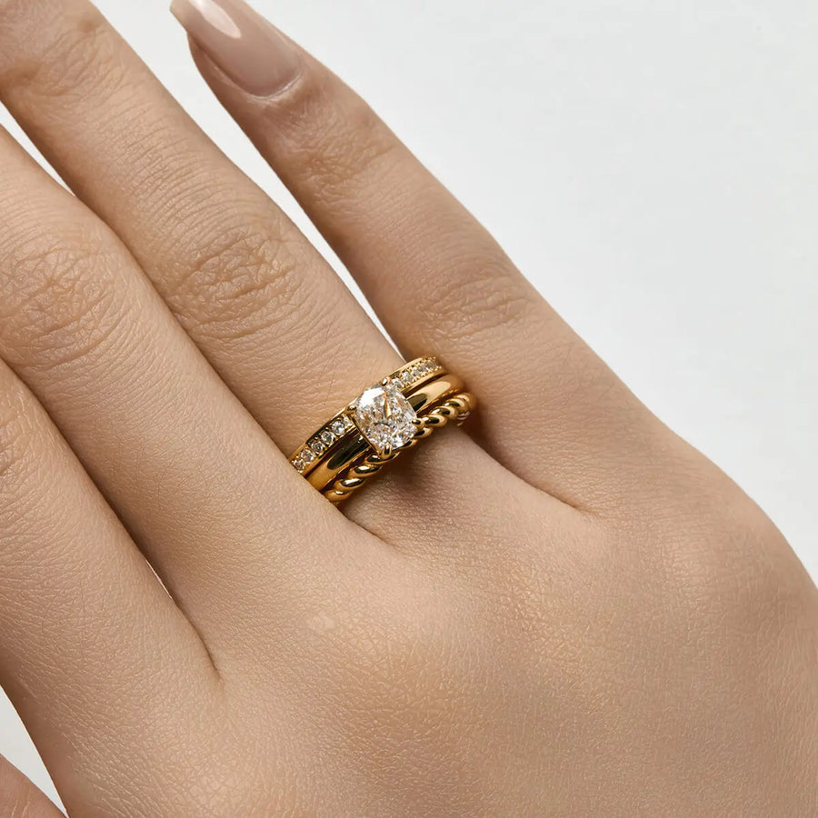 Elouise Ring Objkts