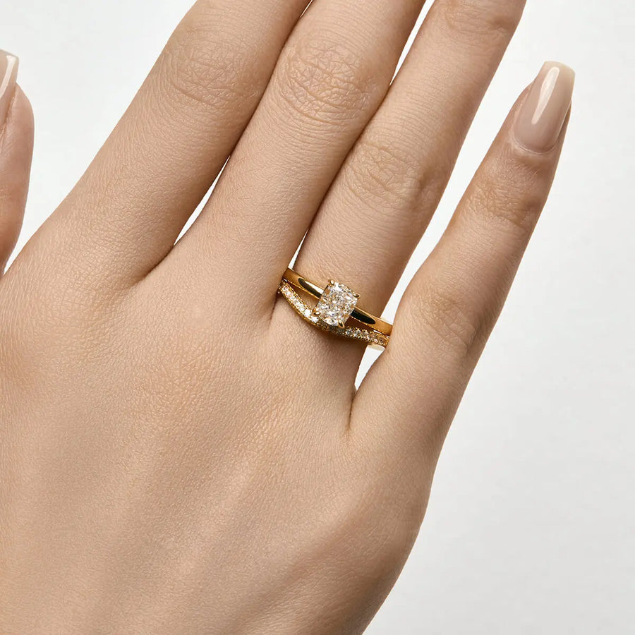 Elouise Ring Objkts