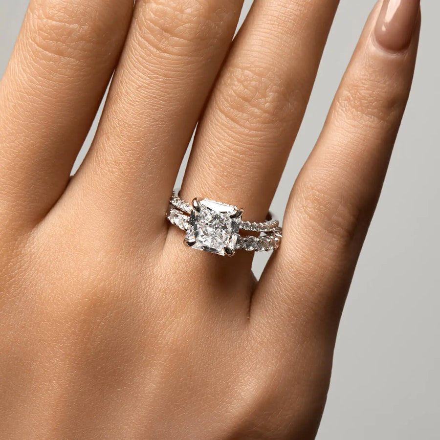 Elise Ring Objkts