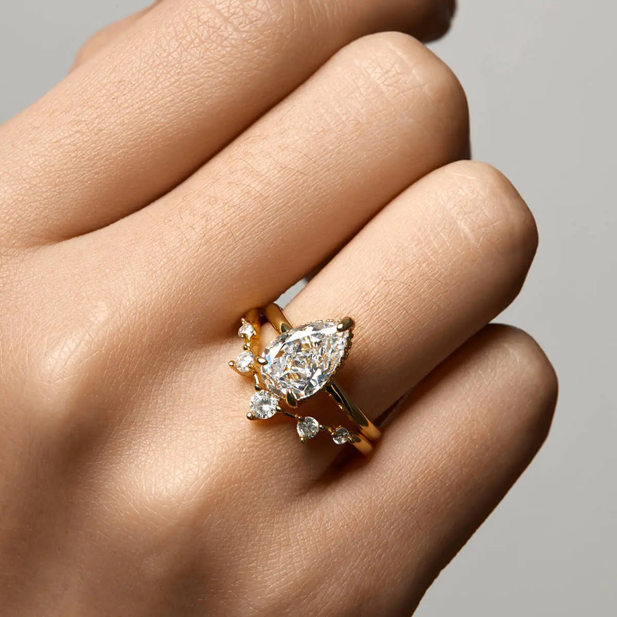 Brilliant Round Wishbone | Stacking Ring Objkts