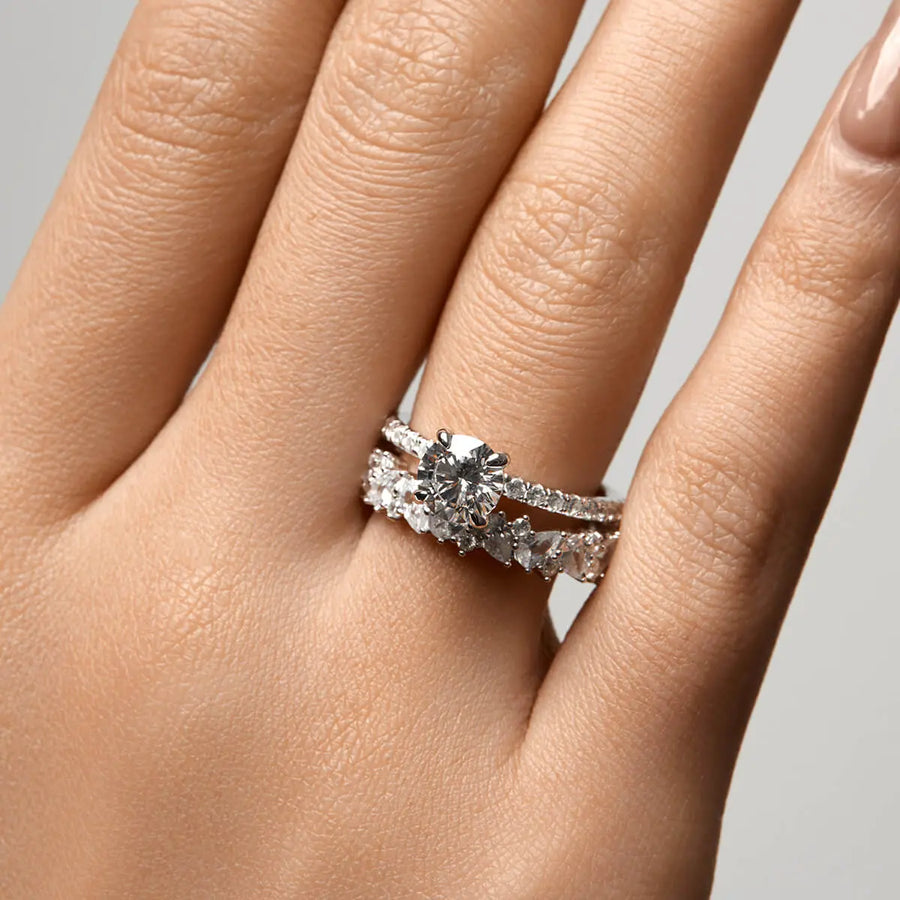 Pavé Alis Ring Objkts