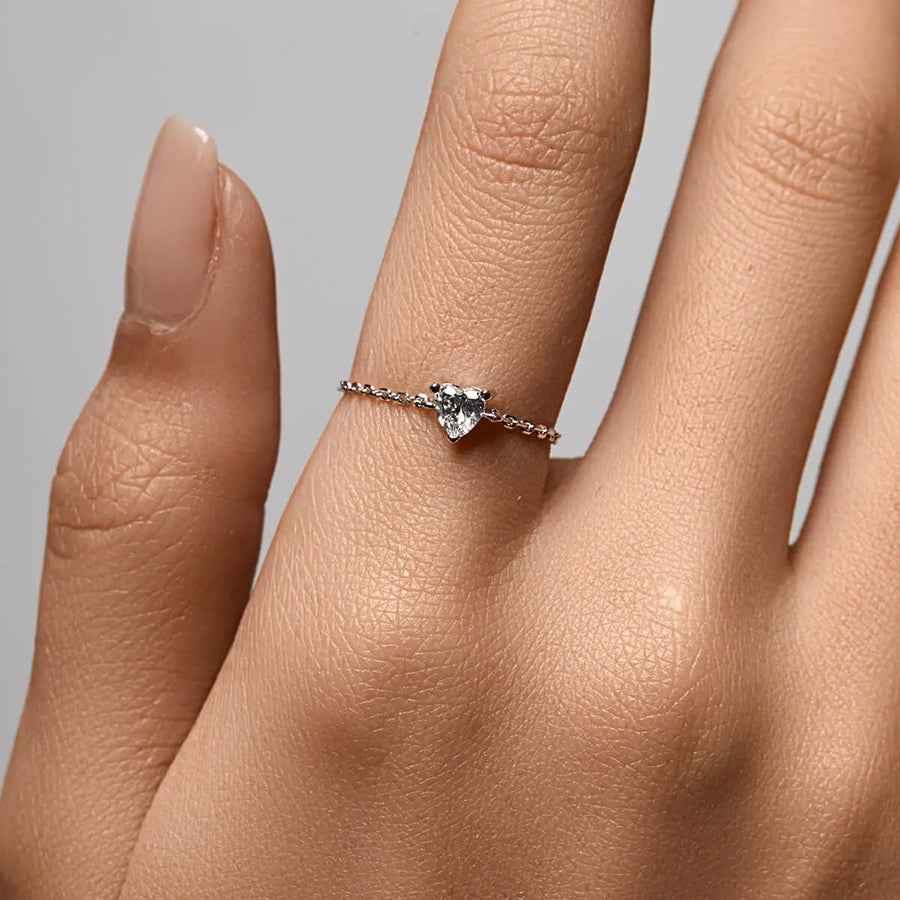 Dainty Heart Chain Ring Objkts