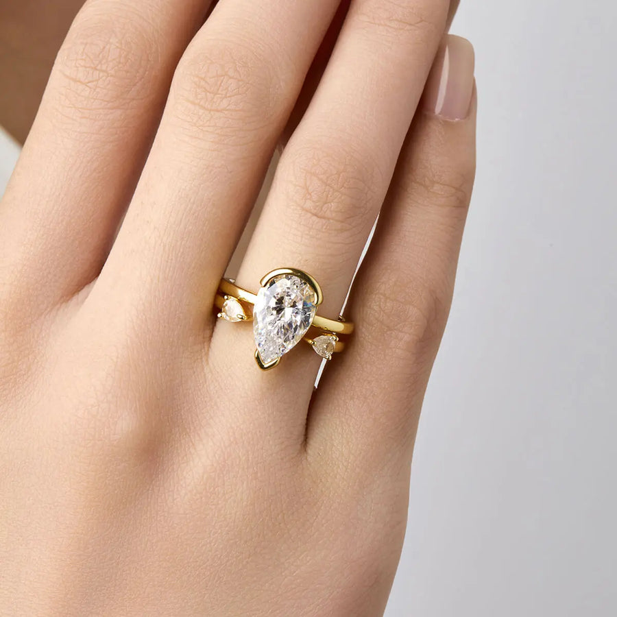 Phoebe Ring Objkts