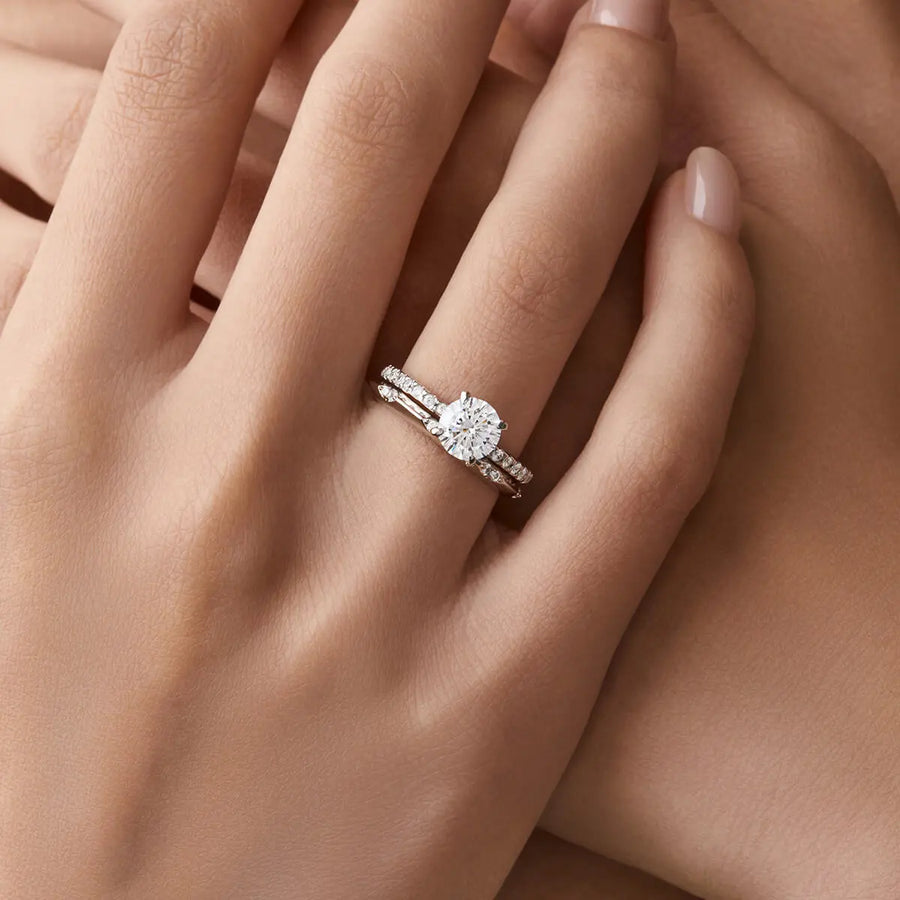 Pavé Alis Ring Objkts