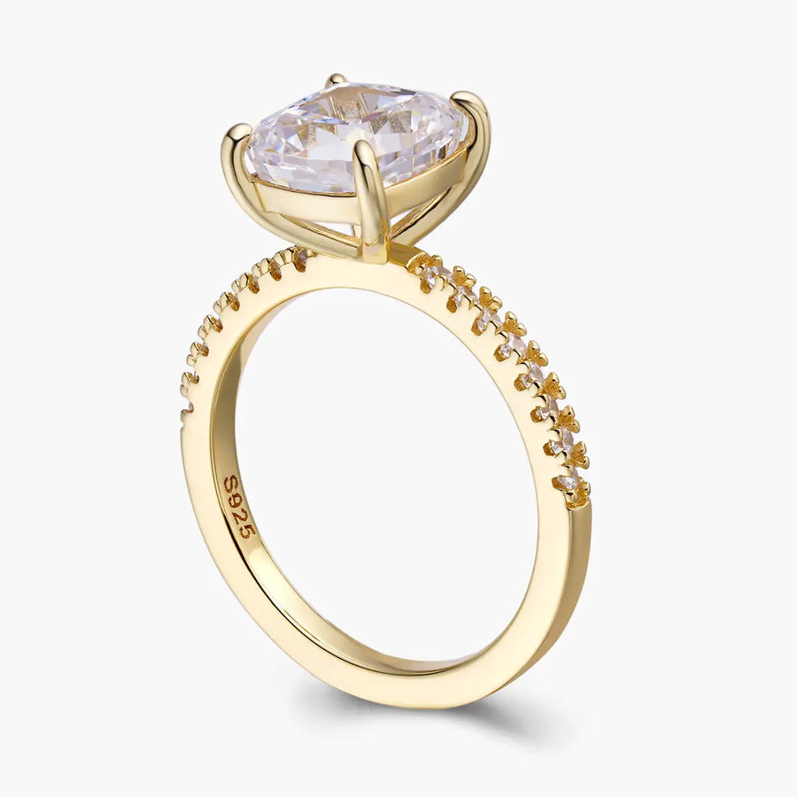Emily Ring Objkts