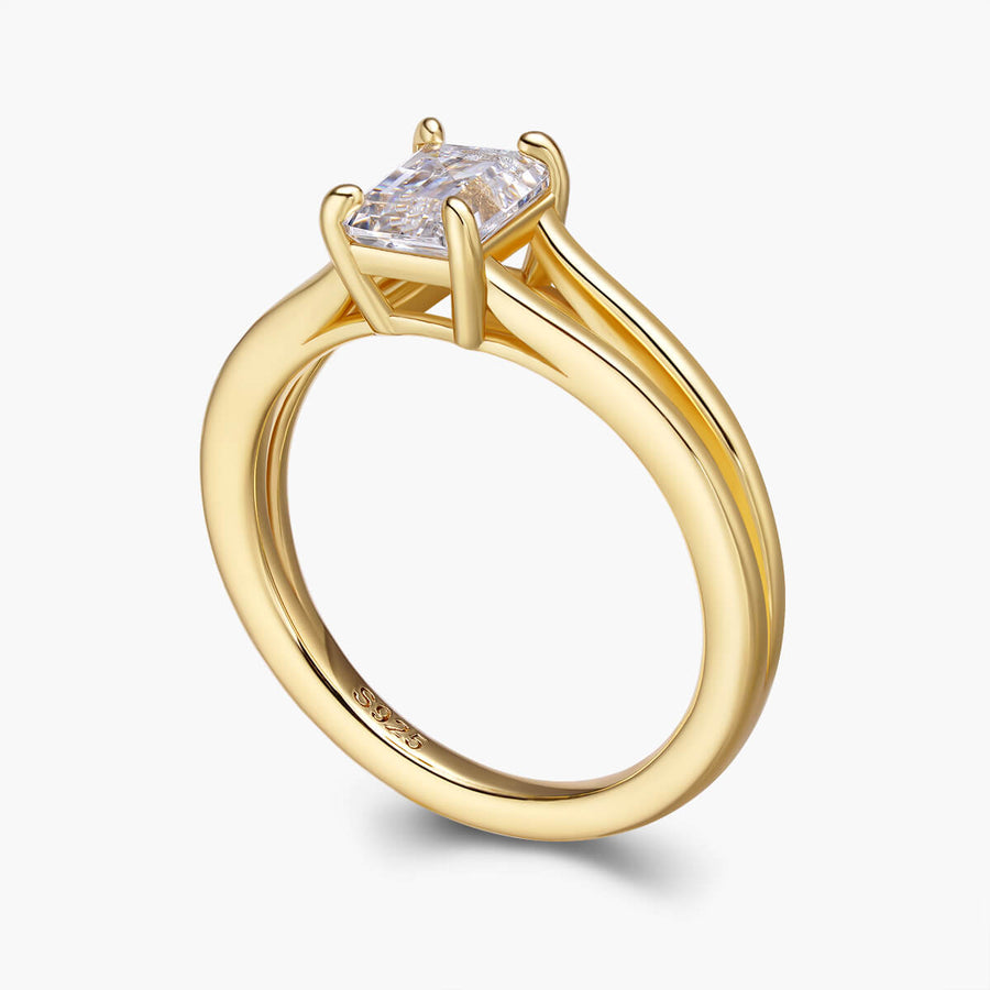 Nora Ring Objkts