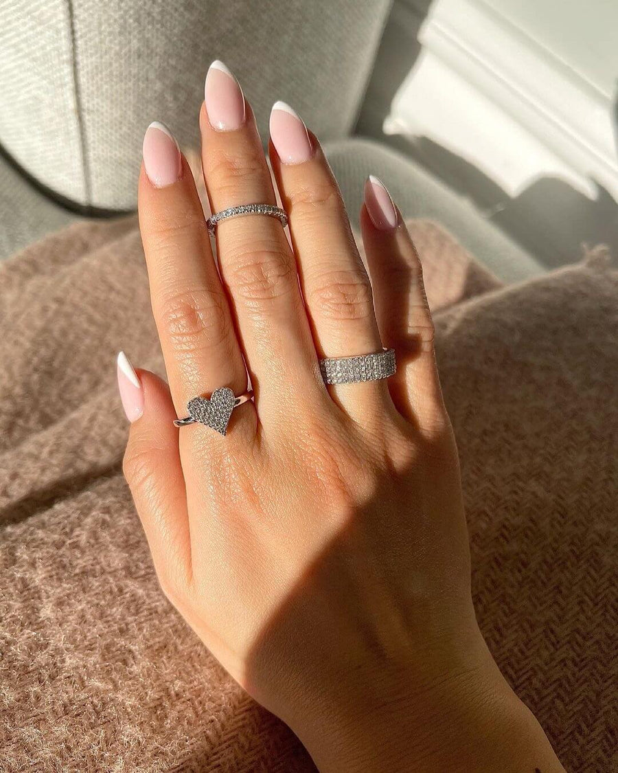 Pave Heart Ring Objkts