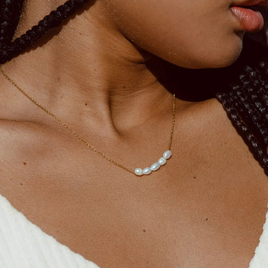 Zierliche Süßwasser-Perlenkette Atolea Waterproof Jewelry