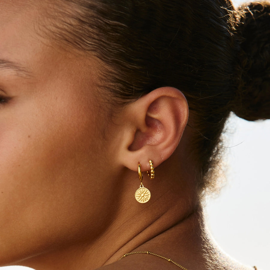 Goldene Sonnen-Ohrringe Atolea Waterproof Jewelry