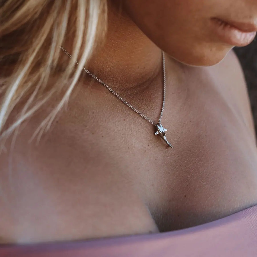 Haifisch-Halskette Atolea Waterproof Jewelry