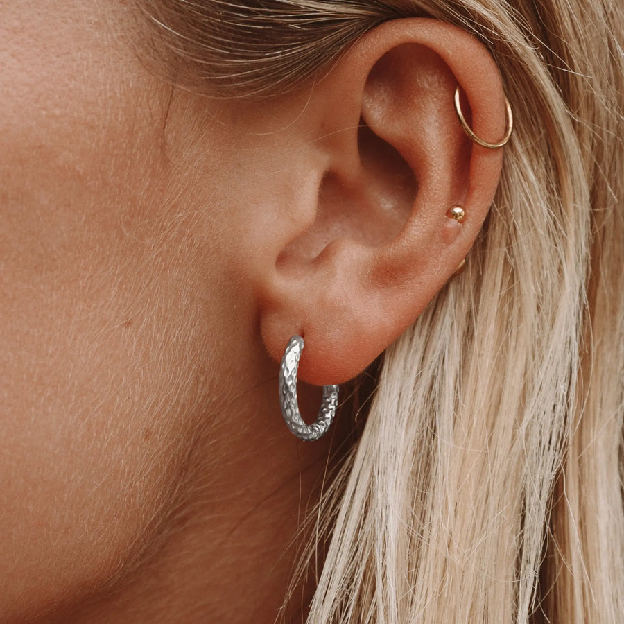 Geschmiedete Hufkettenglieder Ohrringe Atolea Waterproof Jewelry